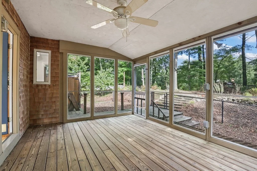 Photo of 9 Beachwood Dr.