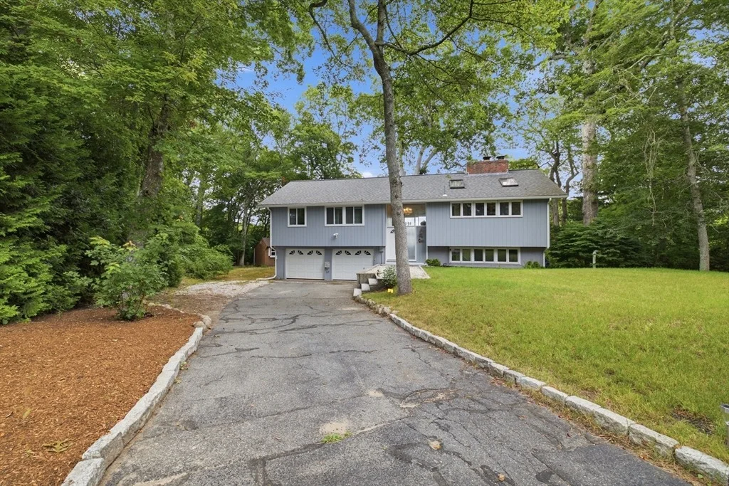 Photo of 79 Pond Cir