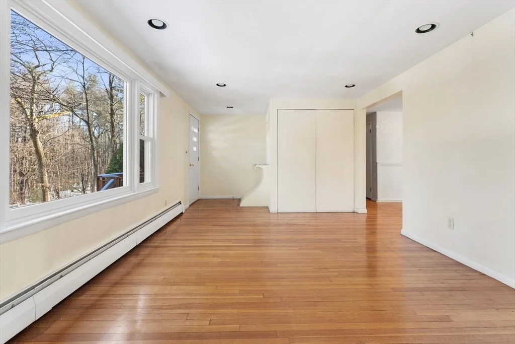 Photo of 7 Kelley Rd
