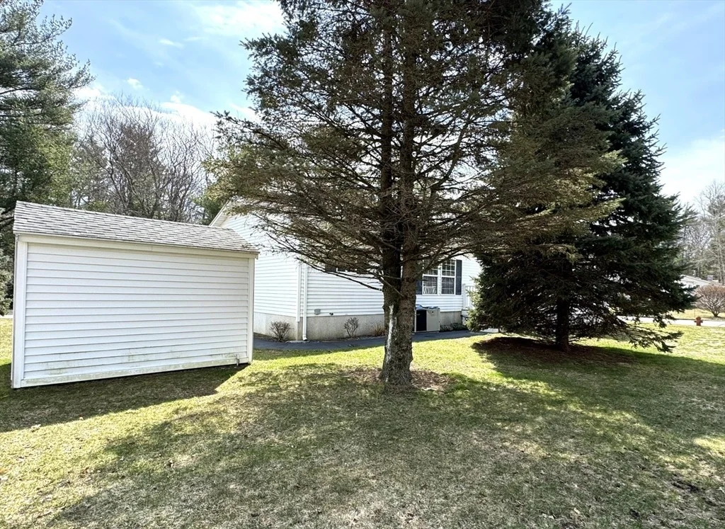 Photo of 6 Edgewood Drive