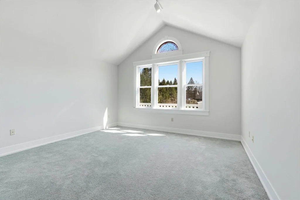 Photo of 365 Middle St