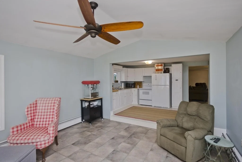 Photo of 62 Riverside Dr