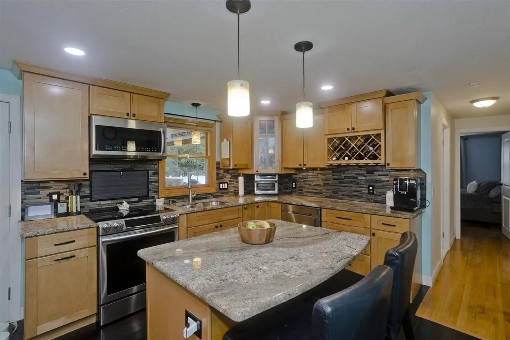 Photo of 217 Hanson Dr