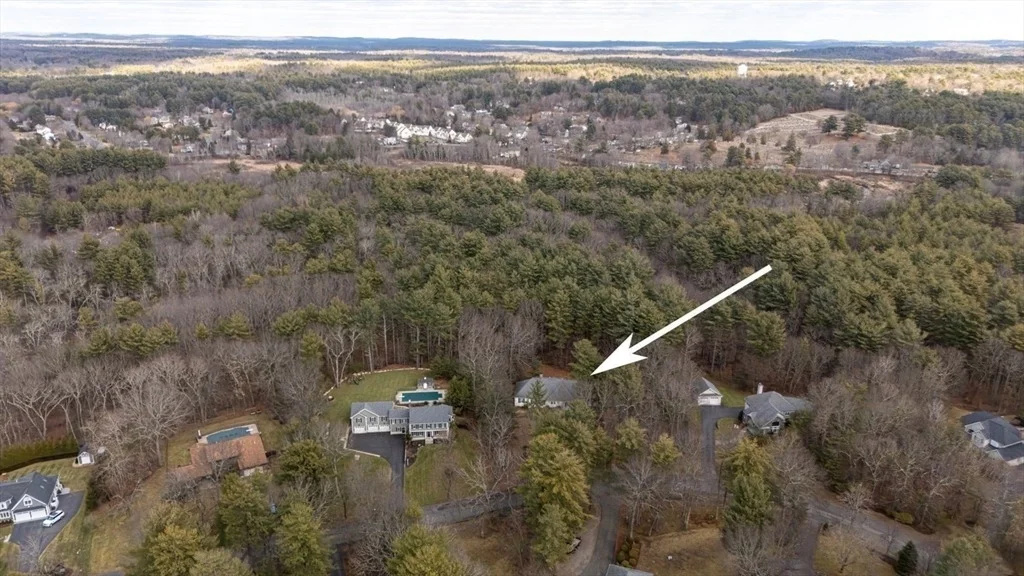Photo of 16 Anglewood Lane
