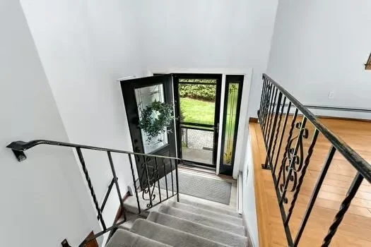 Photo of 135 Forest Avenue