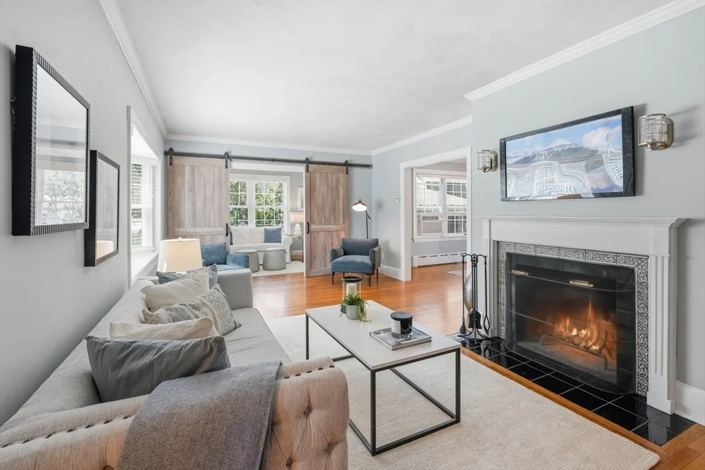Photo of 1 Elm Ave