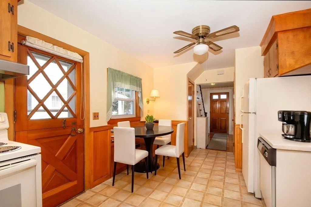 Photo of 10 Elmlawn Rd