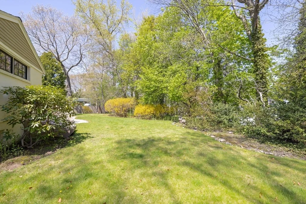 Photo of 100 Elder Road