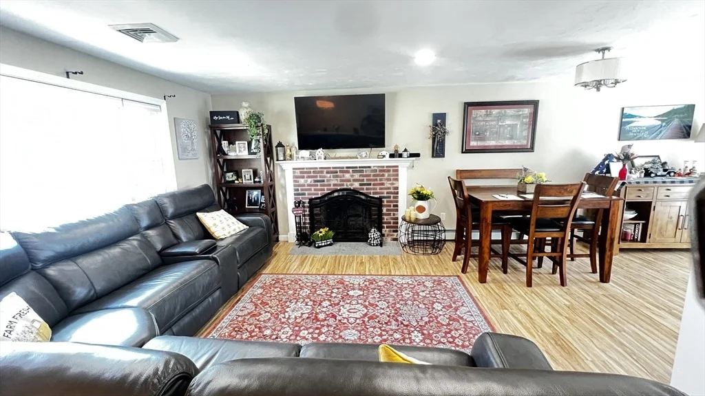 Photo of 36 Birch Island Road