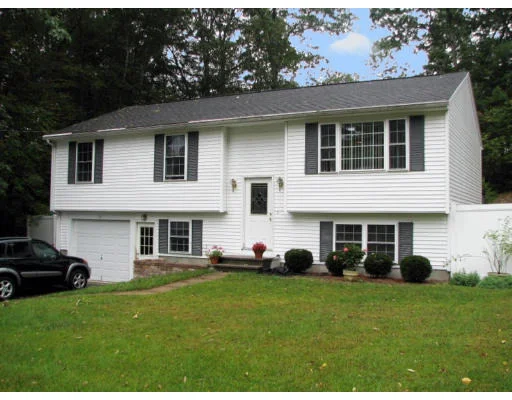 Photo of 18 Lakeside Ave