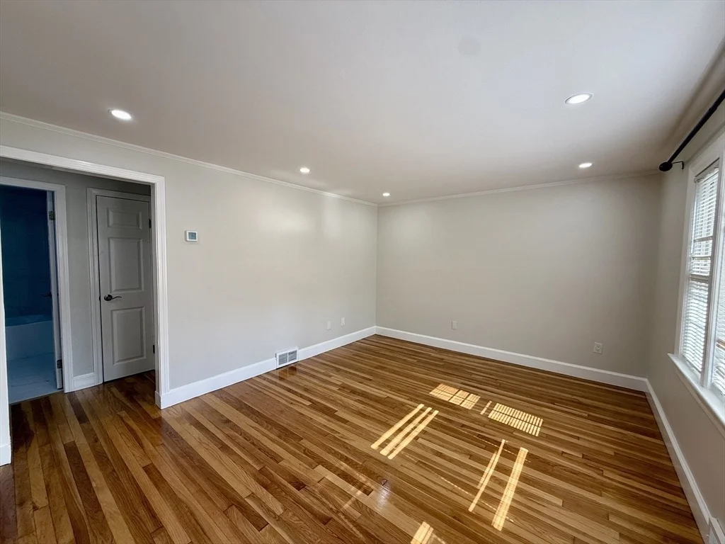 Photo of 12 Hendricks St