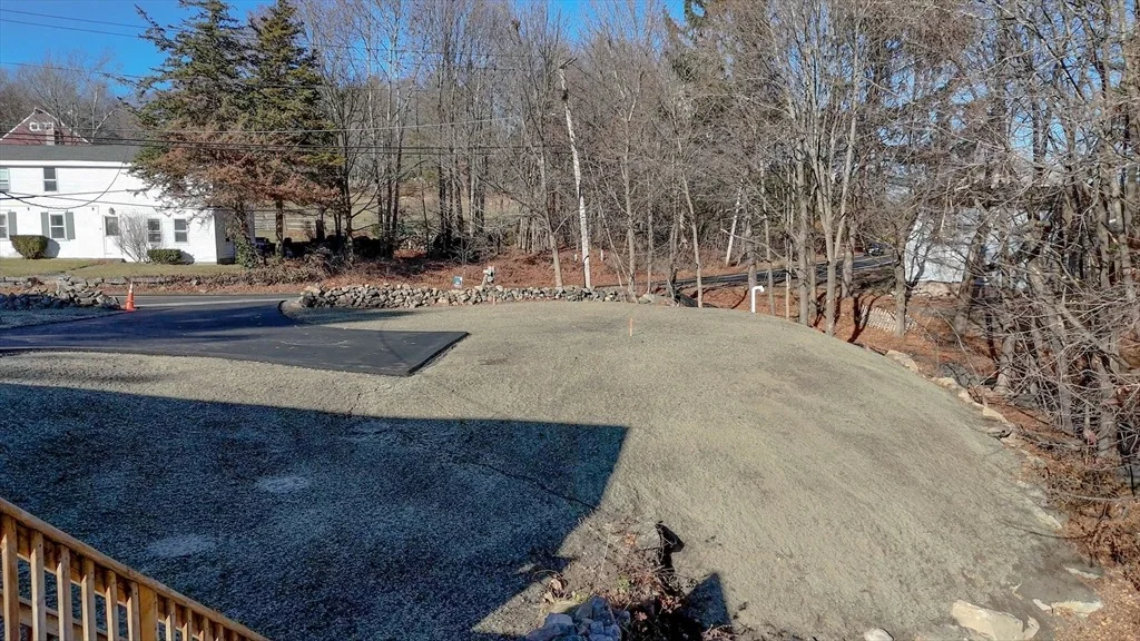 Photo of 112A Millville Rd