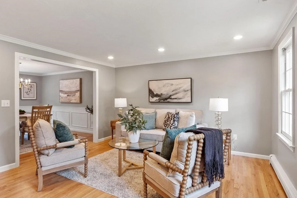 Photo of 10 John Swift Rd