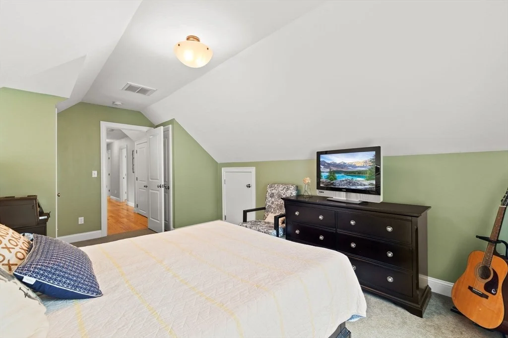 Photo of 6 Jacoby Way