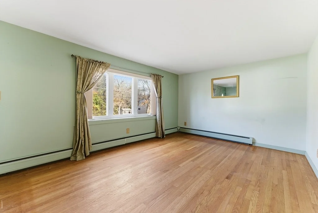 Photo of 18 Smith Avenue