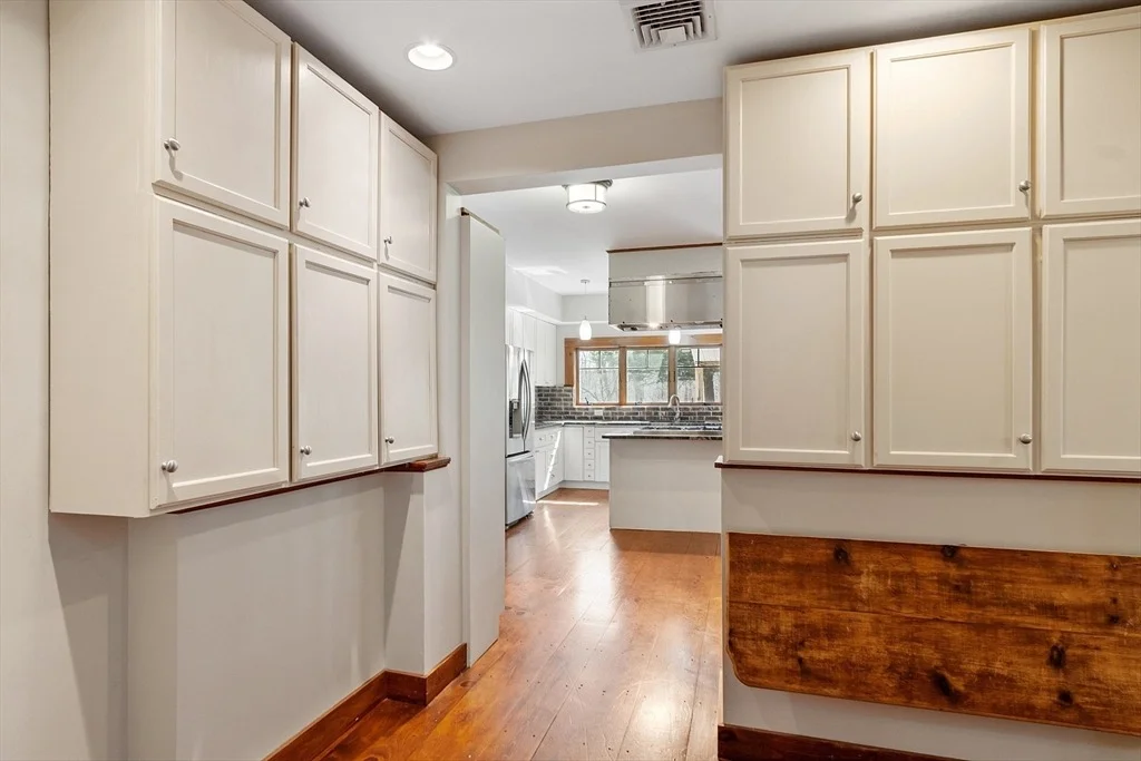 Photo of 25 Maple Street