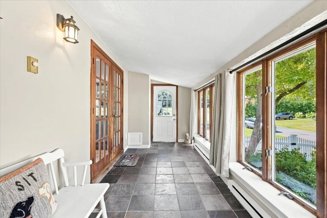 Photo of 46 Hoover Road