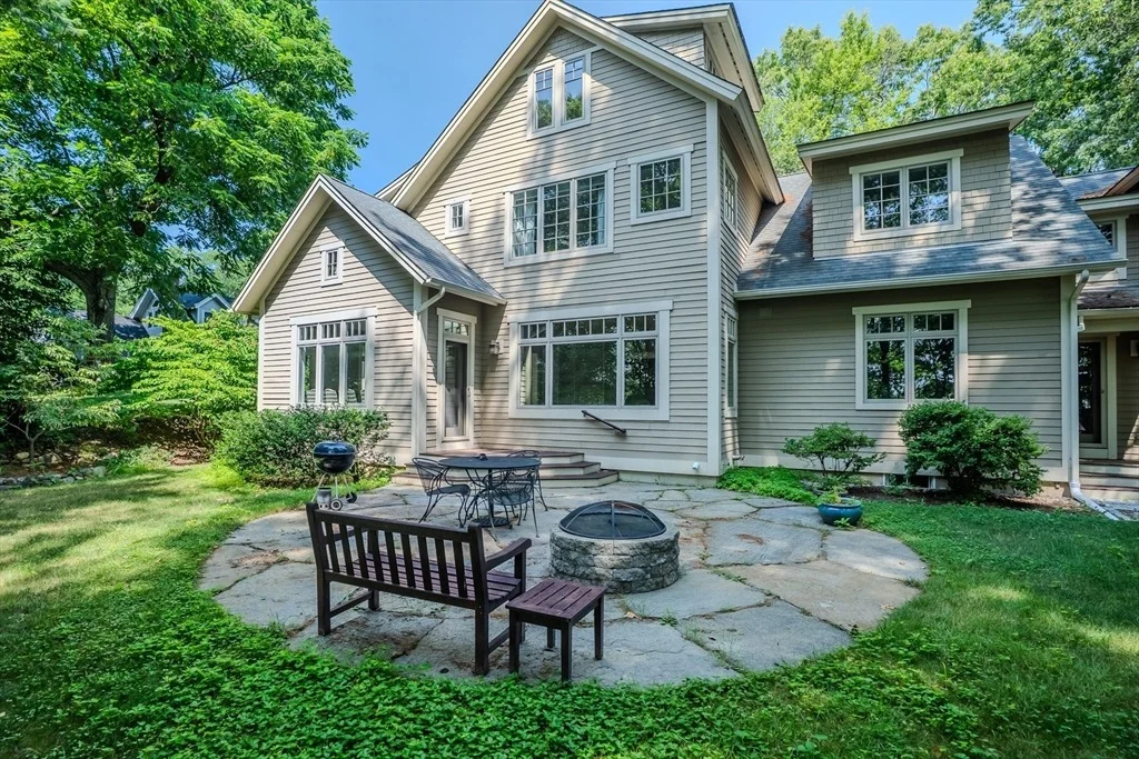 Photo of 60 Red Gate Ln