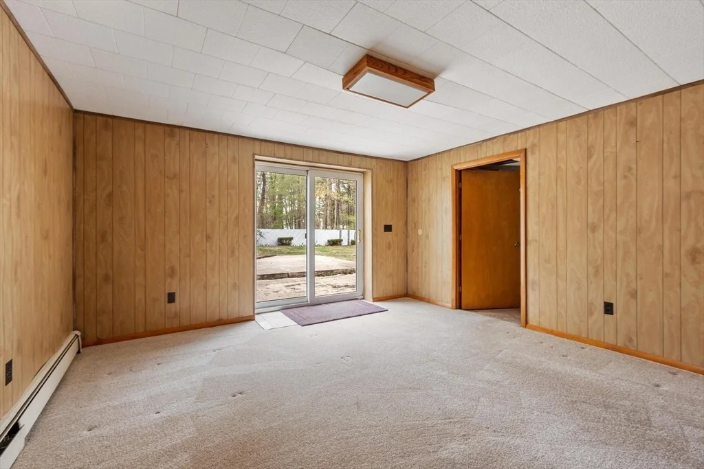 Photo of 108 Lowell Rd