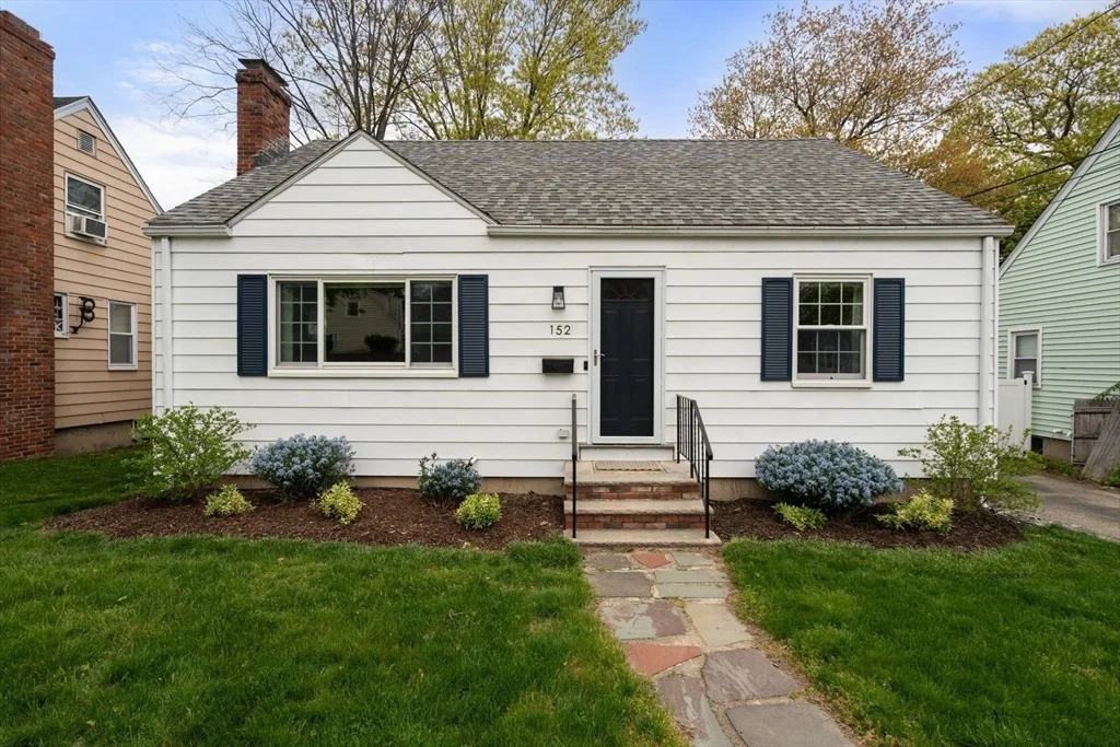 Photo of 152 Sprague St