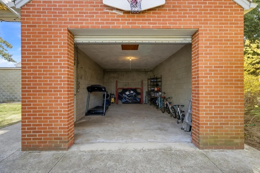 Photo of 75 Tufts St