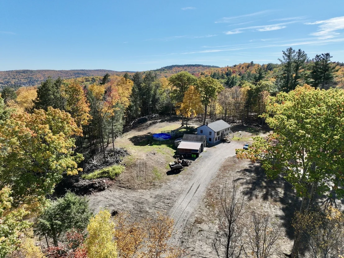 Photo of 425 N County Rd