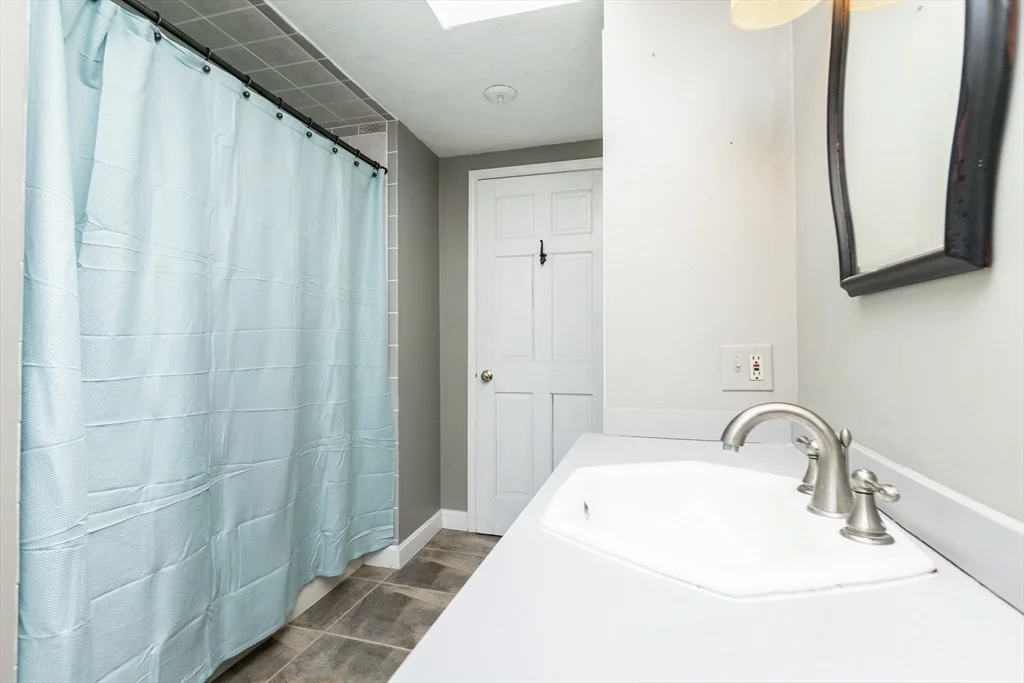 Photo of 153 Franklin St