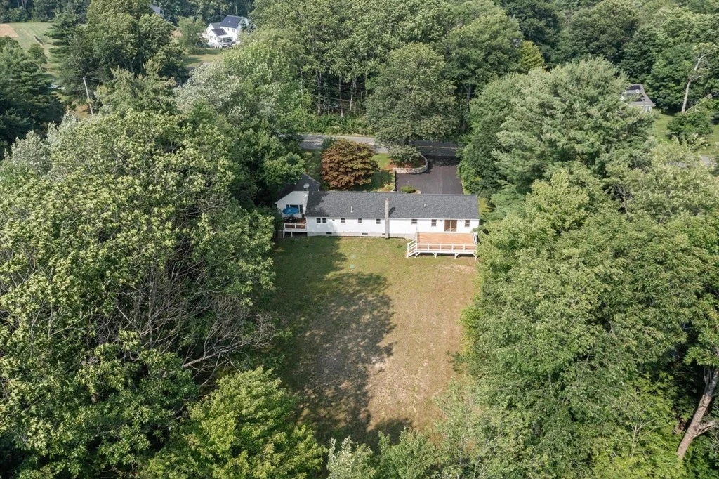 Photo of 95 Worcester Rd