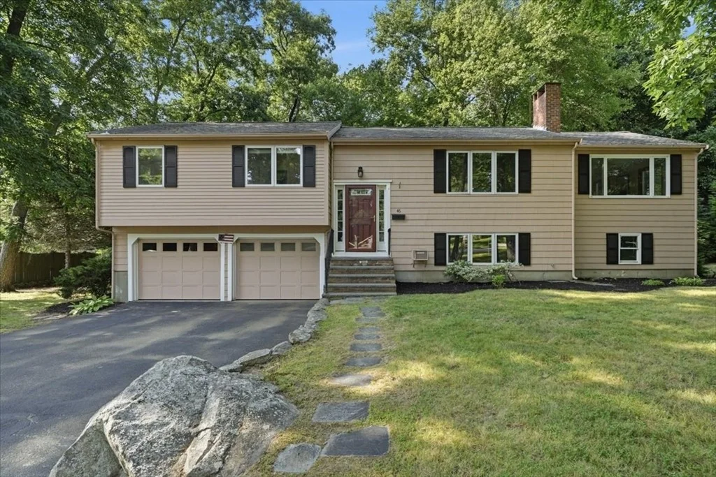 Photo of 46 Arborway Dr