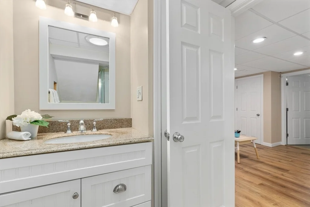 Photo of 77 Forest St
