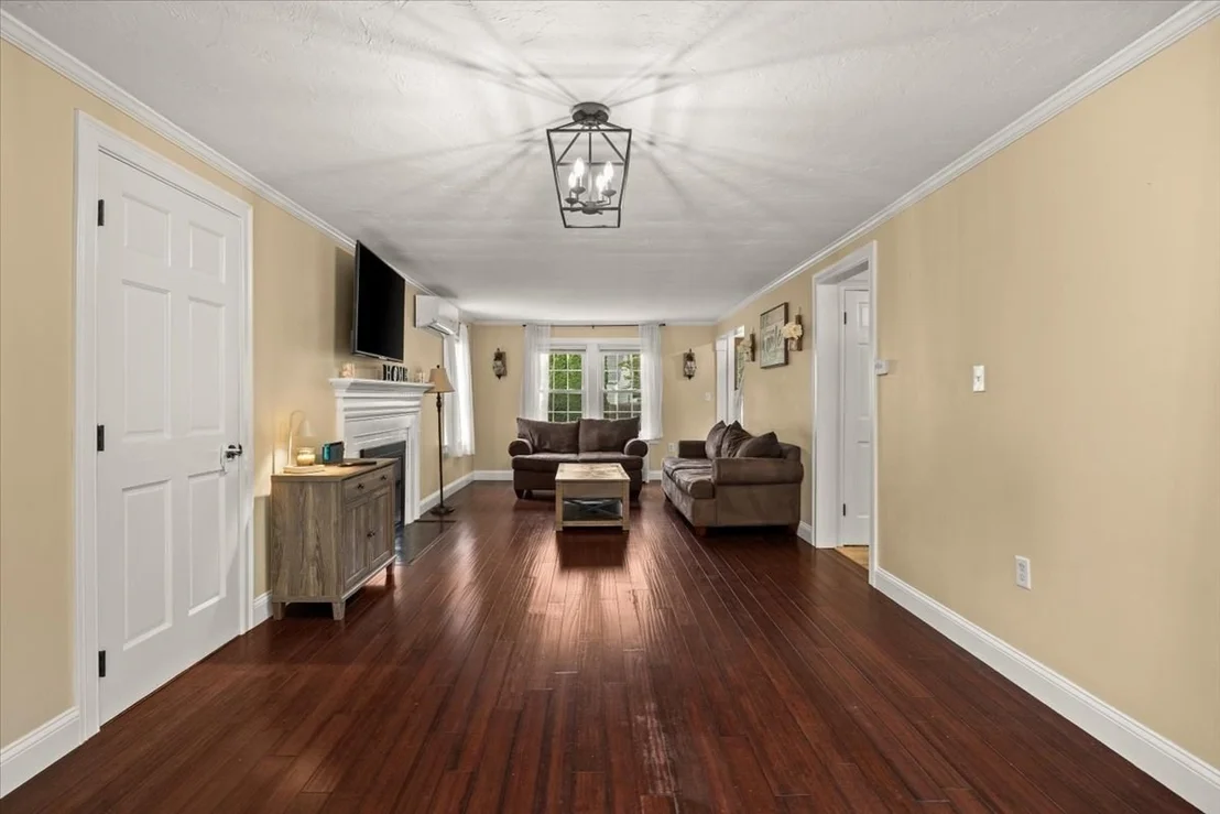 Photo of 155 Commonwealth Ave