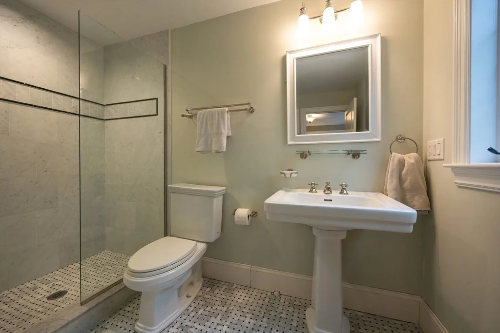 Photo of 5 Copperbeech Circle