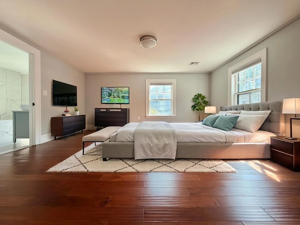 Photo of 21 Maple Street