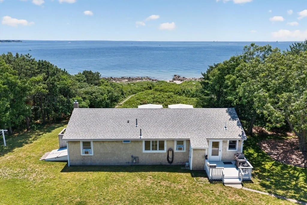 Photo of 7 Gull Ln