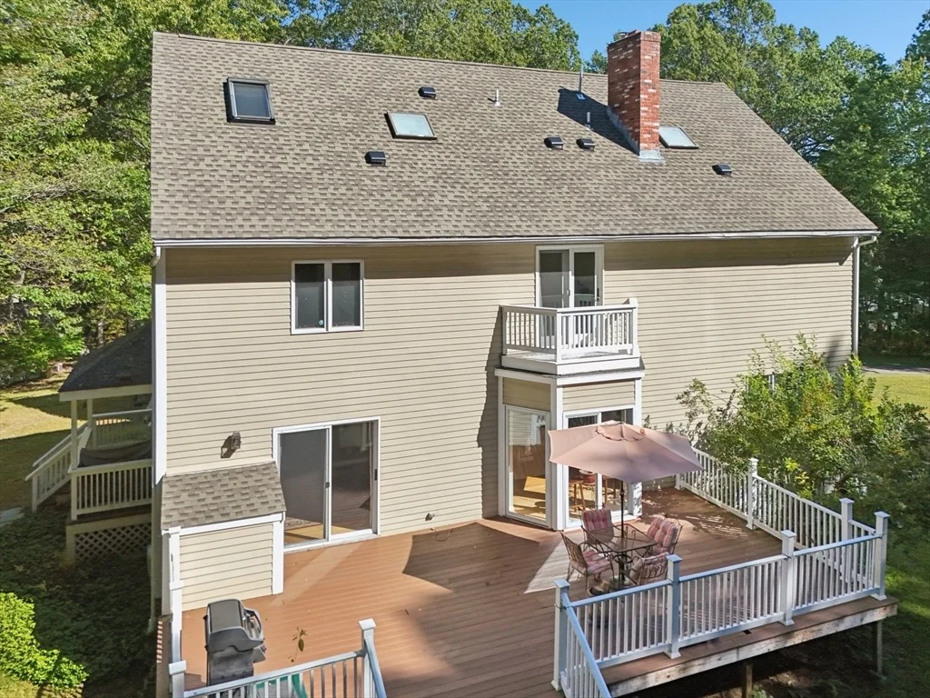 Photo of 45 S Shaker Rd
