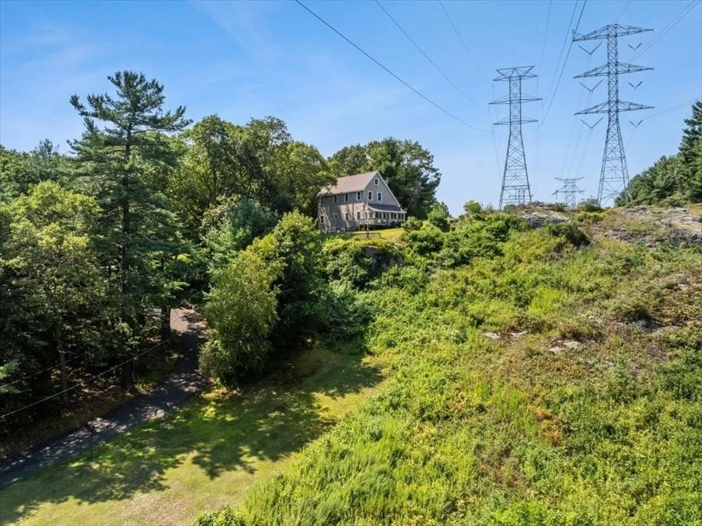 Photo of 64 Richards Ave