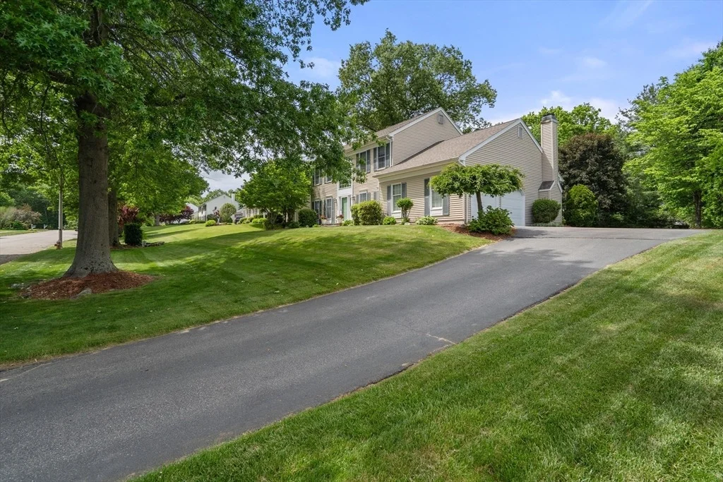 Photo of 15 Winthrop Dr.