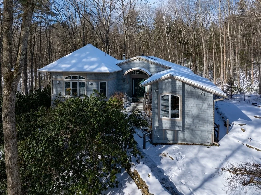 Photo of 206 North Valley Road
