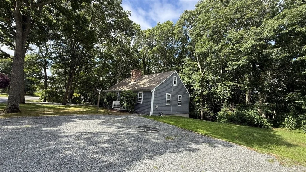 Photo of 297 Strawberry Hill Rd