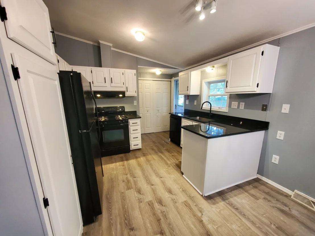 Photo of 21 Fox Run