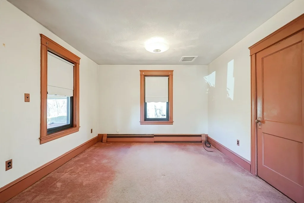 Photo of 940 Read St.
