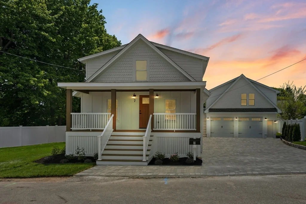 Photo of 7 Somerville Ave