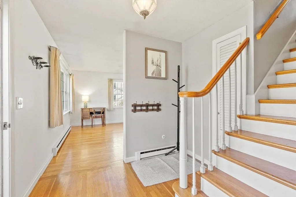 Photo of 40 Ivy Dr
