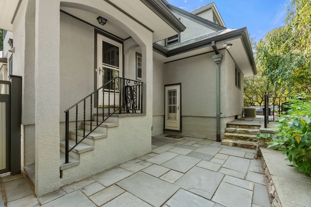 Photo of 47 Summit Road