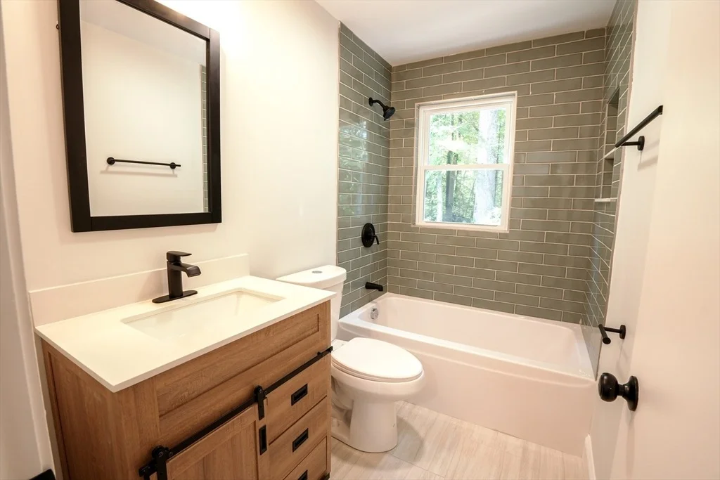 Photo of 121 Sylvan Rd
