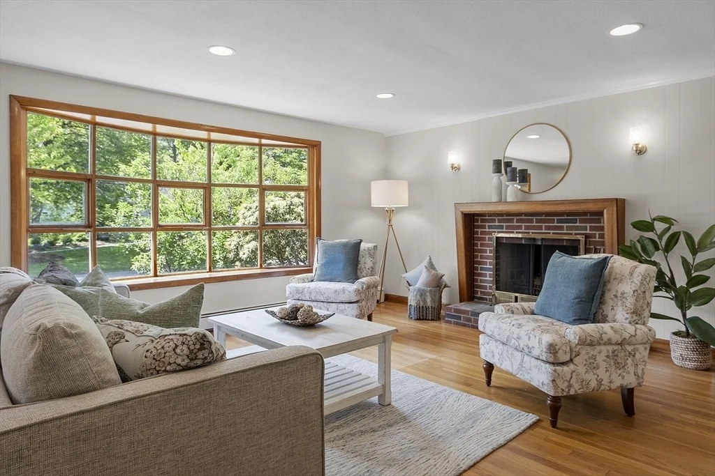 Photo of 415 Arlington St