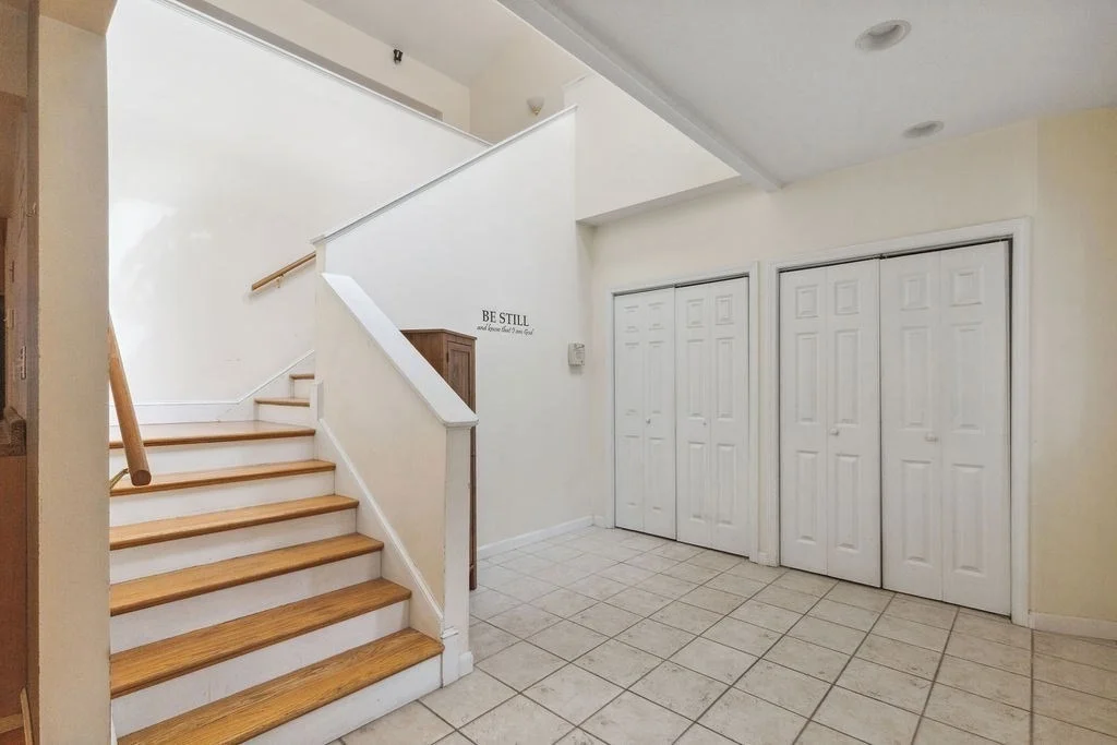 Photo of 54 Lisa Dr