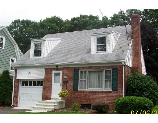 Photo of 133 Gillette Ave