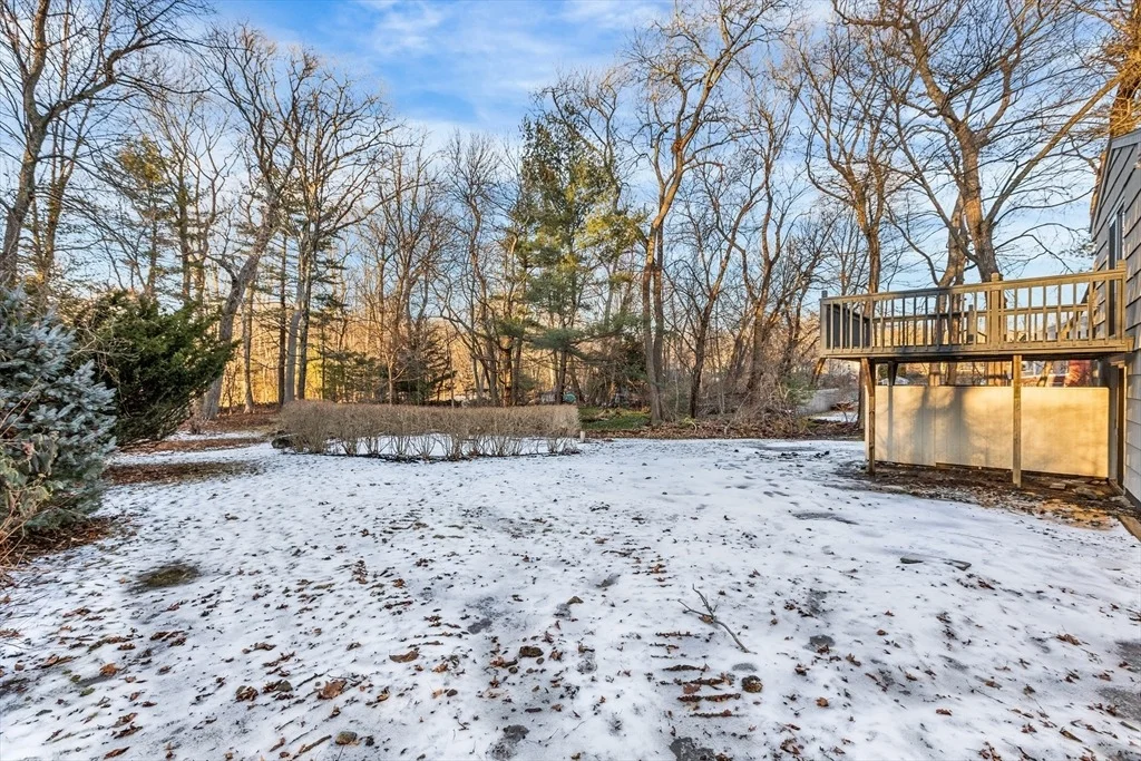 Photo of 7 Pinewood Rd