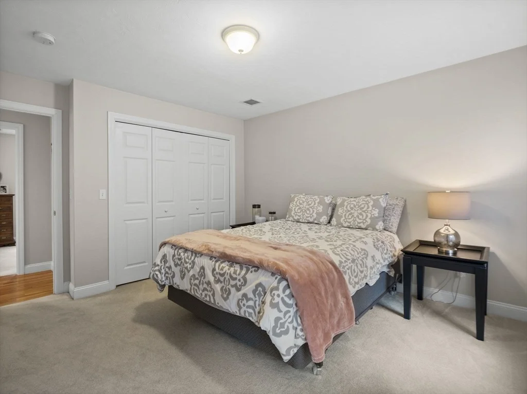 Photo of 81 Lawrence St